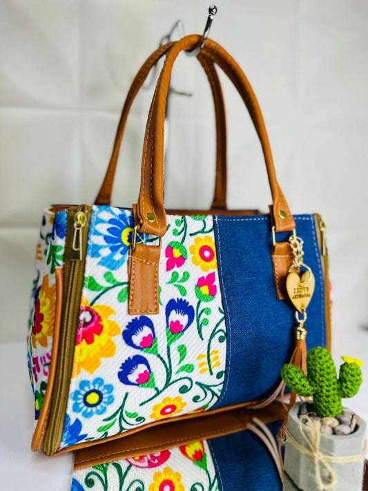 Hermoso bolso artesanal